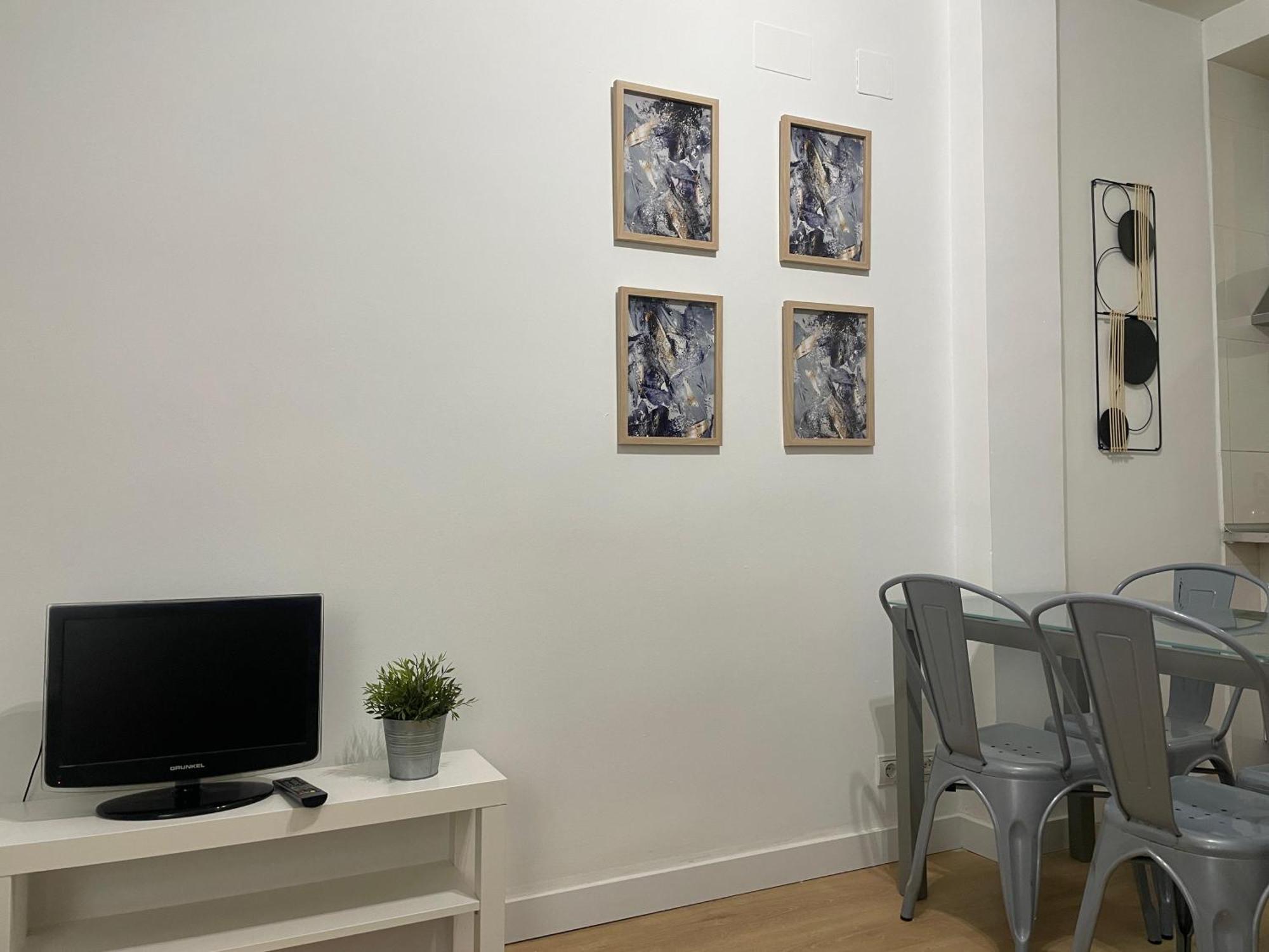 Ferienwohnung Plaza Rio B Madrid Exterior foto